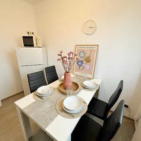 Monteur-apartments * Grammendorf