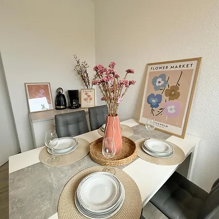 Grammendorf Apartments *